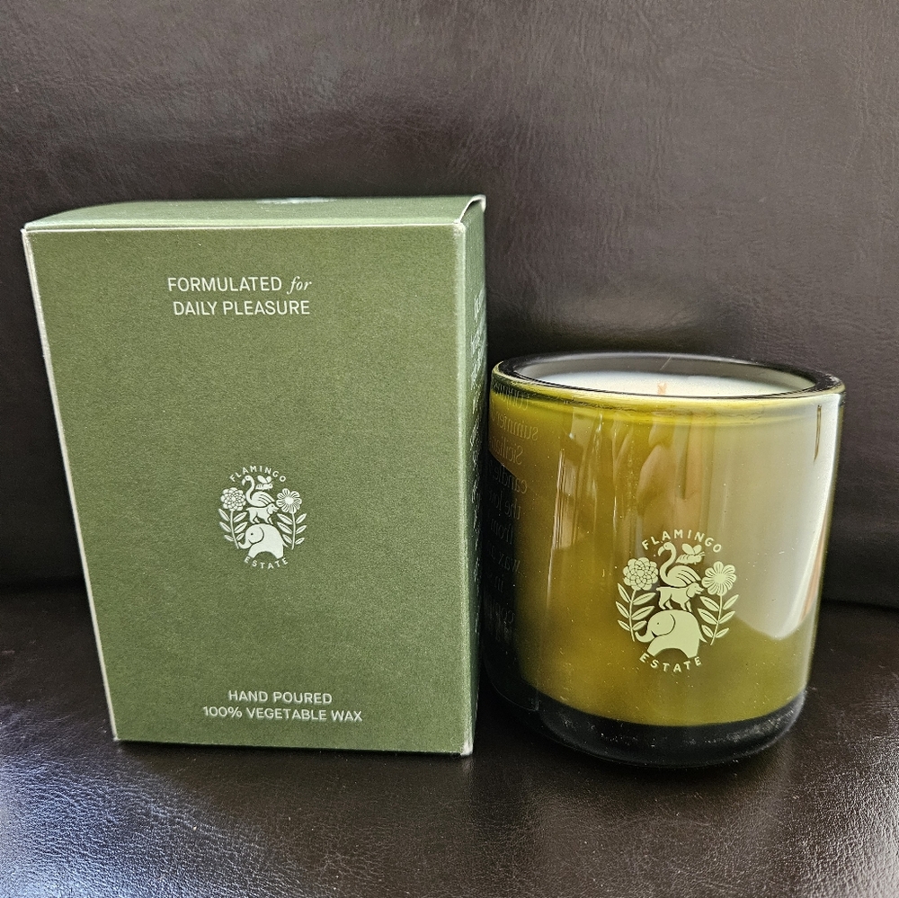 Flamingo Estate Roma Heirloom Tomato Scented Candle NEW fullsize 8oz. Price Firm